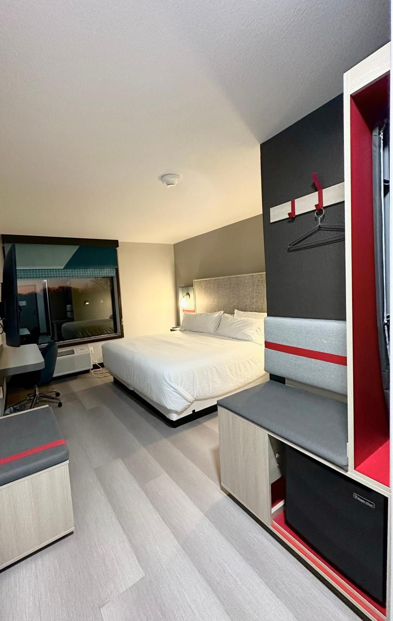 Avid Hotels - Fort Wayne North By Ihg חדר תמונה